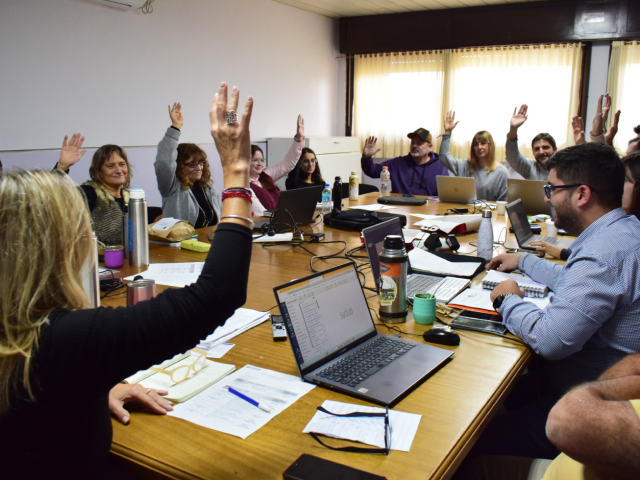 Facso aprob un nuevo Profesorado